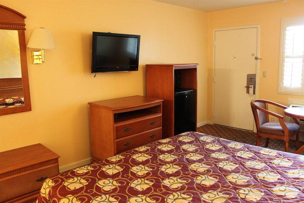 Orange Tustin Inn In Orange Dış mekan fotoğraf