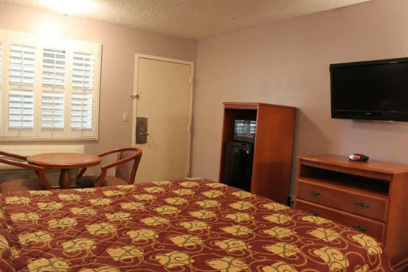 Orange Tustin Inn In Orange Dış mekan fotoğraf